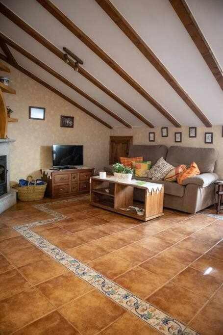 El Nido De Gredos Cuco Apartamento Con Chimenea นาวาร์เรดอนดา เด เกรโดส ภายนอก รูปภาพ