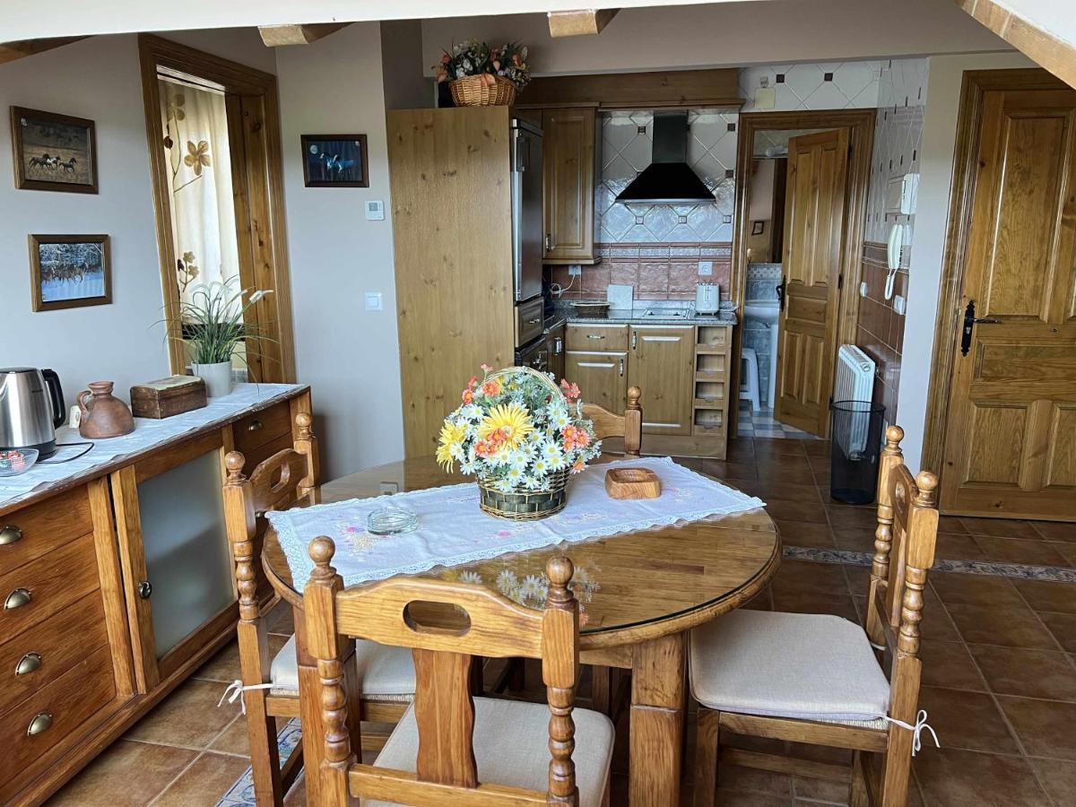 El Nido De Gredos Cuco Apartamento Con Chimenea นาวาร์เรดอนดา เด เกรโดส ภายนอก รูปภาพ